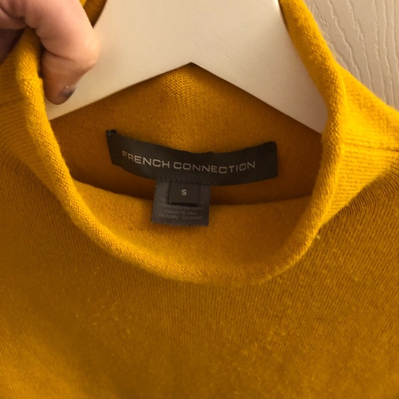French Connection mustard yellow turtleneck pullover sweater - Picture 3 of 4